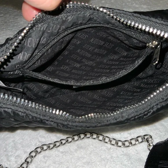 Steve Madden quilted crossbody purse - Picture 8 of 12